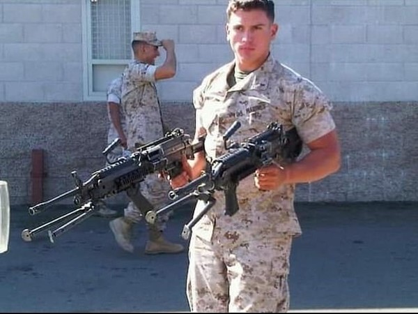 Военные США загружали оружие в «чешуйчатый» НЛО, заявил бывший морской пехотинец