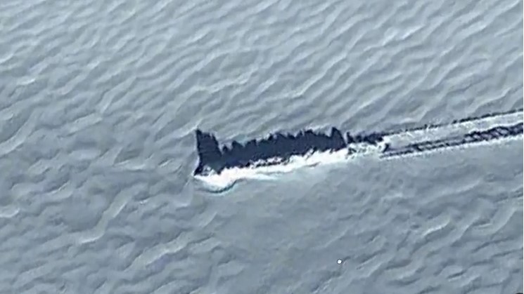 На картах Google Earth в Антарктиде обнаружили упавший "корабль пришельцев" 